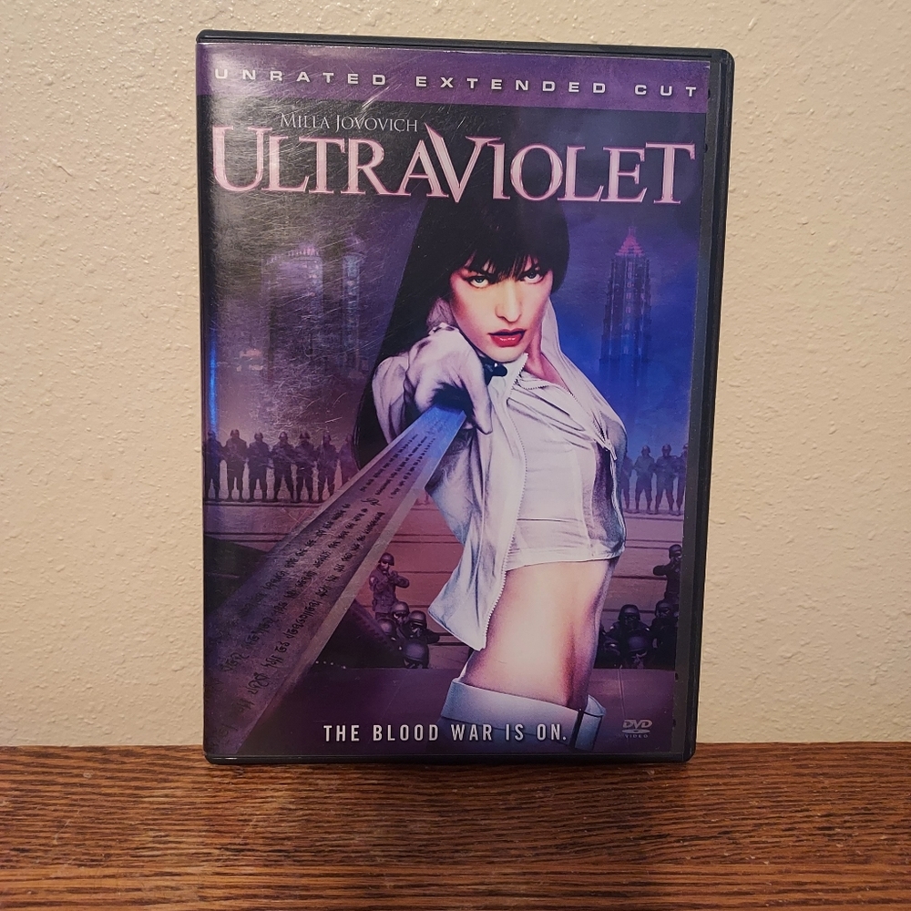 Ultraviolet (DVD, 2006) Pre-Owned Tested Working Great Condition Great Movie